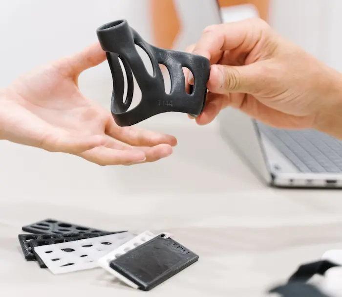  3d printing service meerut Uttar Pradesh delhi NCR noida FDM printing additive manufacturing product prototype CAD 2d drafting engraving laser modeling rendering simulation  Consumers-image